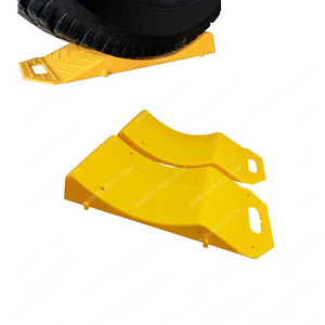 HDPE Plastic Low Profile Curved Car Vehicle RV Trailer Car Storage Tyre Saver Ramp for Car Storage