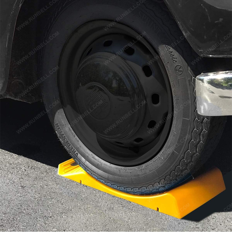 HDPE Plastic Low Profile Curved Car Vehicle RV Trailer Car Storage Tyre Saver Ramp for Car Storage