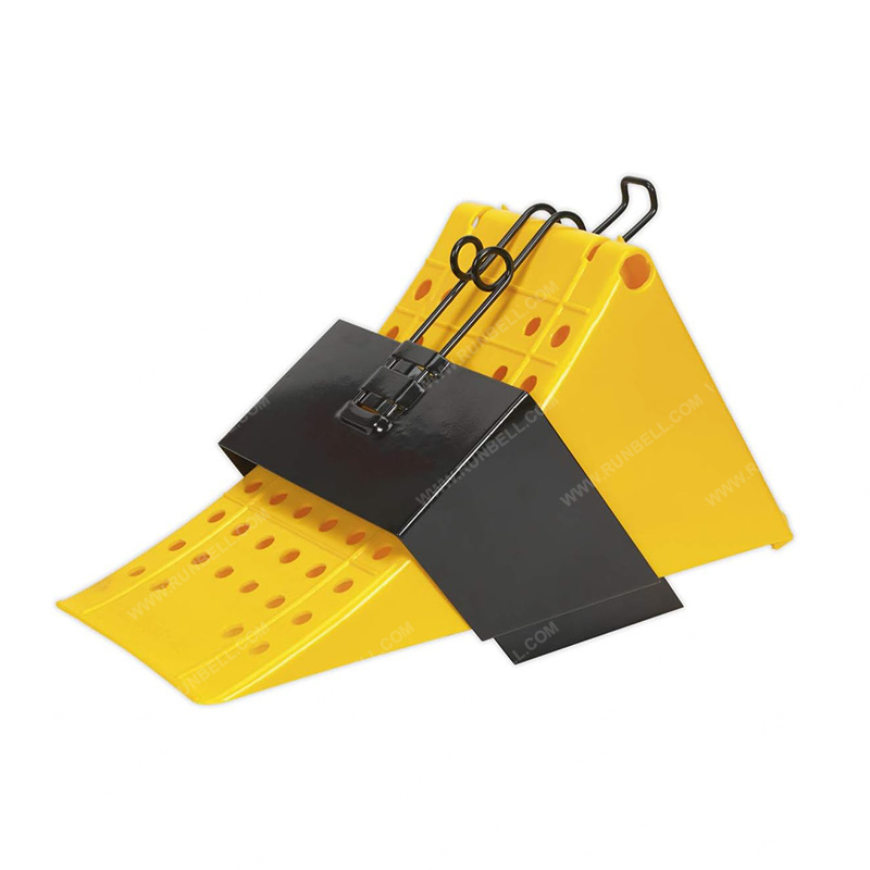 Portable Plastic Truck Wheel Chock with Brackets Mounted on the Wall or Trucks