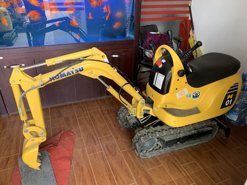 Made in japan KOMATSU PC01 Smallest Excavator digger,KOMATSU PC01