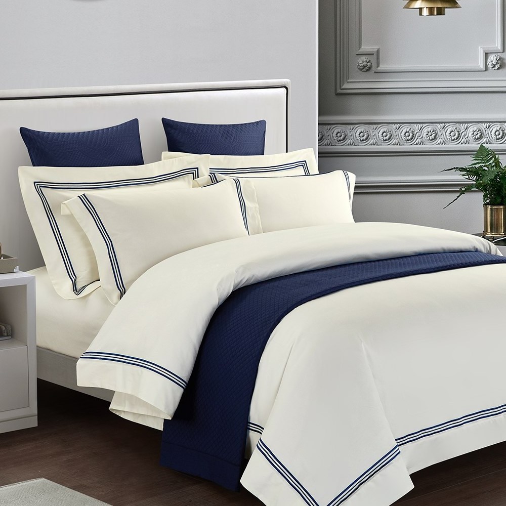 Custom Wholesale Embroidered Hotel Linens 100% Cotton Duvet Cover and Flat Sheet Set Satin Pattern Bedding