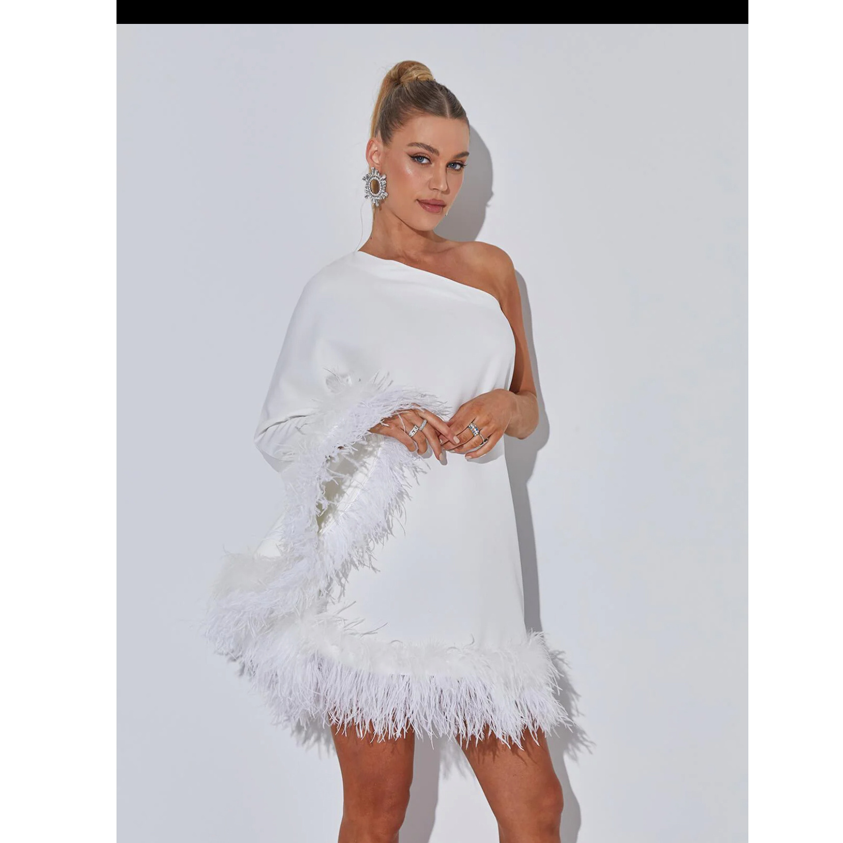 Cost-effective OEM/ODM  designer long sleeve fishnet ostrich feather trimmed mini dress dress party sexy 2023