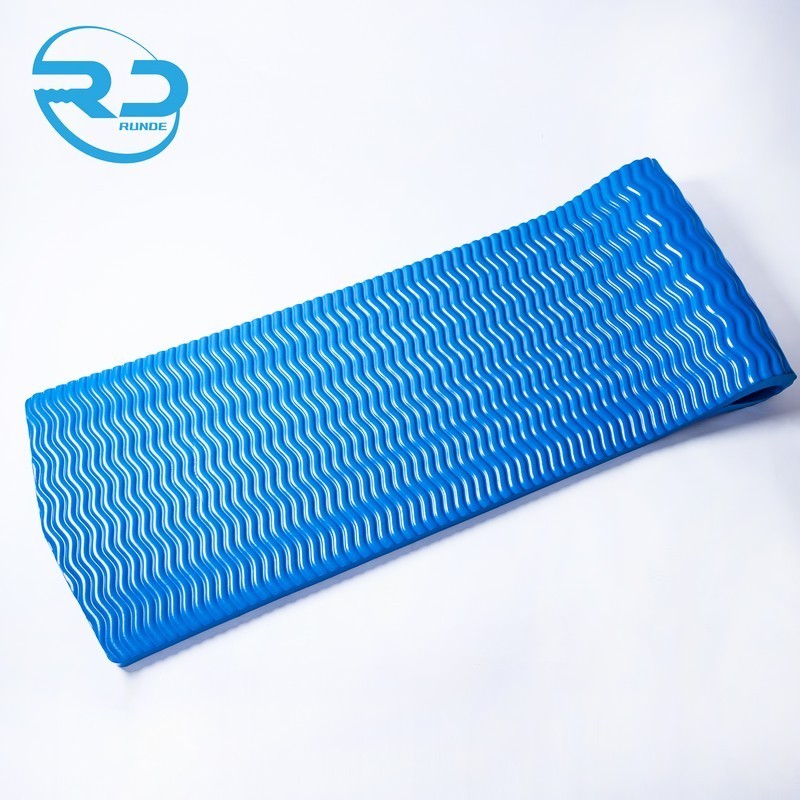 Customized NBR/PVC Closed Cell Foam Floating gym mat Pool floating mat for water parks