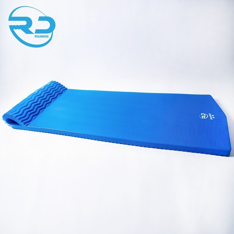 NBR/PVC Vinyl Coated Foam Material Water Floats swimming pool float For Fun Recreaton