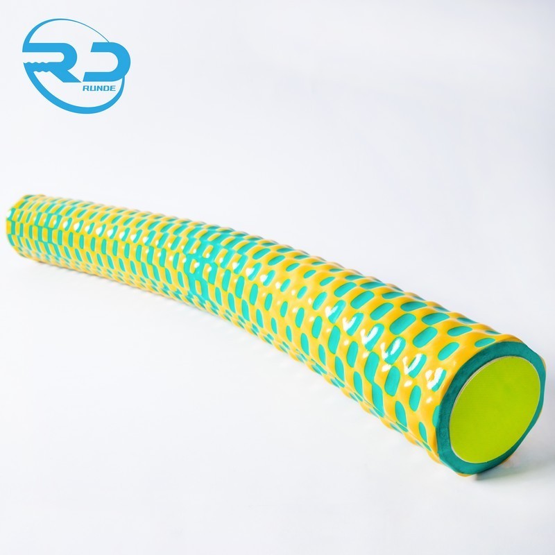 Super quality stock solid core bulk floating toys pool noodles for swimming learner