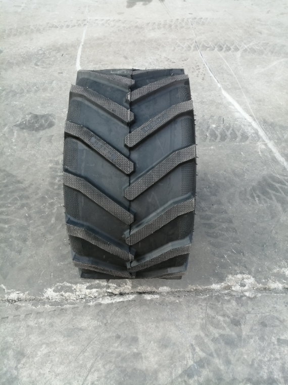 High Quality Agriculture Bias Tractor Tires Farm Implement Tyres 500/60-22.5 Tire