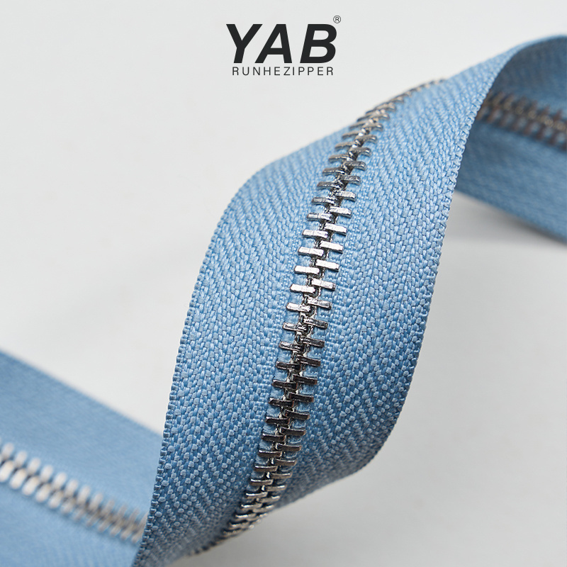 YAB Hot Selling Products All Kinds Of Autolock Slider Metal aluminum alloy zipper