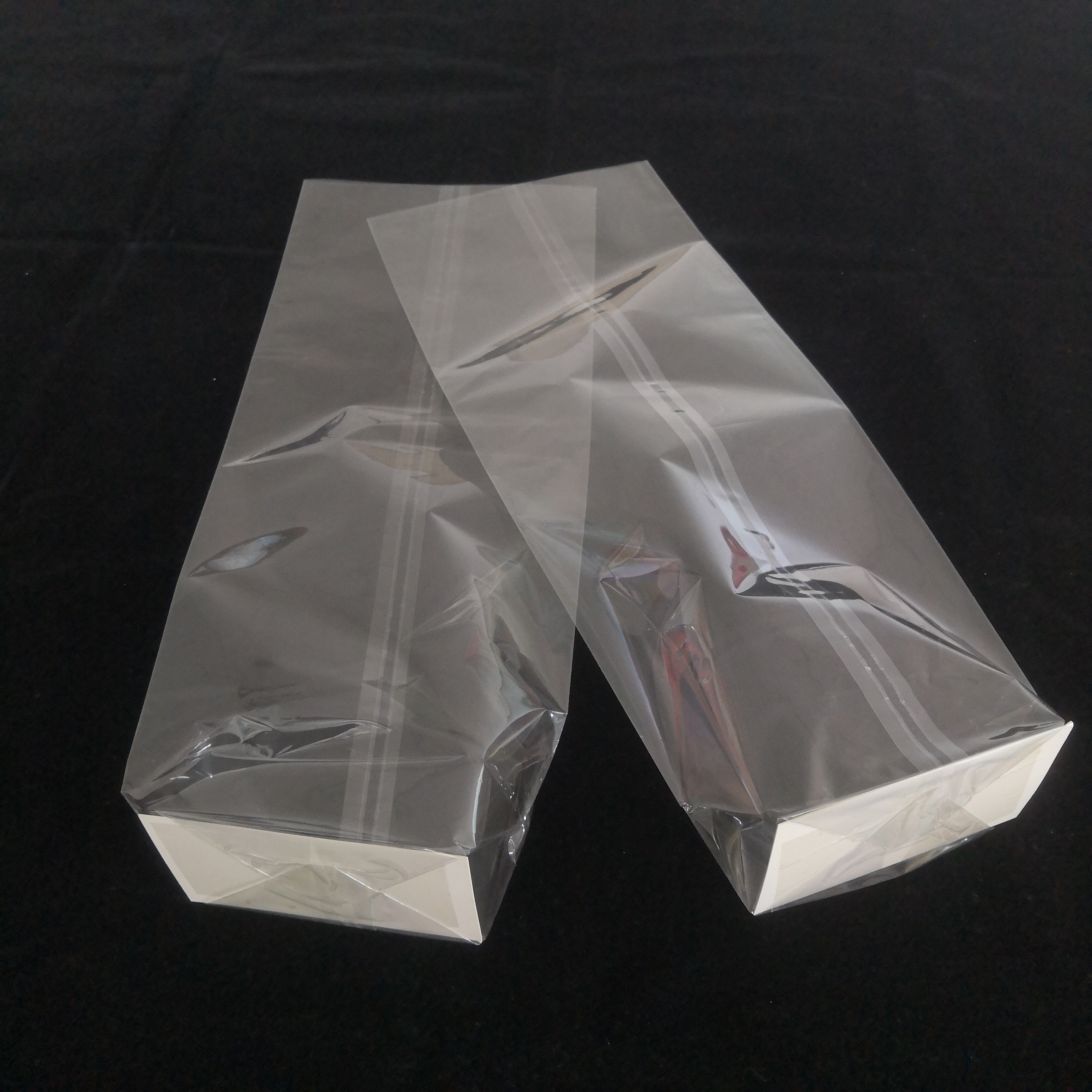 Plastic Square Bottom Bags For Gummy Cellophane Candy Bag Packaging With Flat Bottom