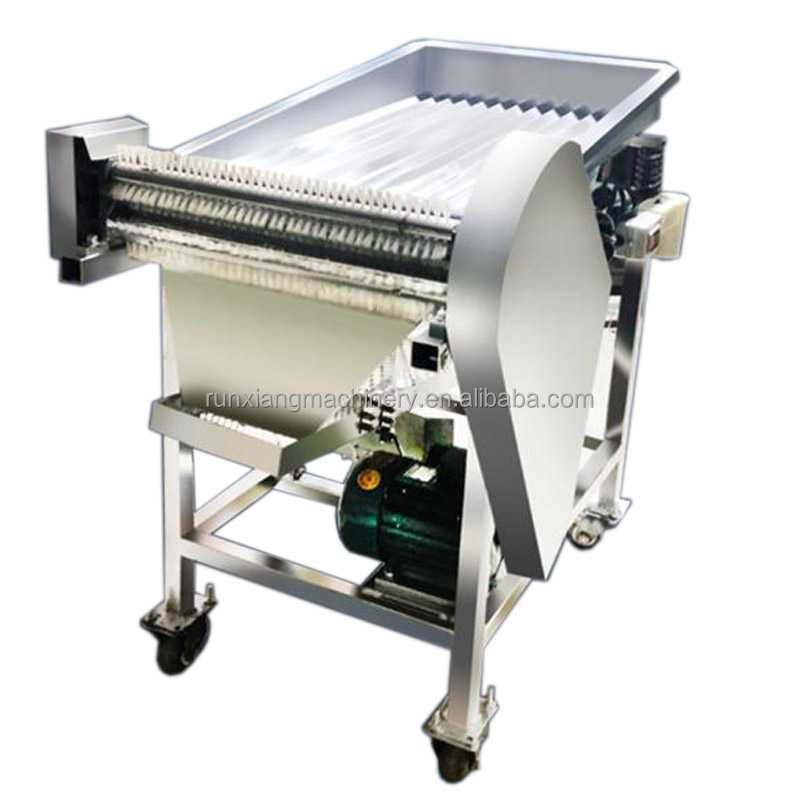 Pea Peeling Machine Green Bean Soybean Peeler Electric Automatic Vibrating Pea Sheller For Sale