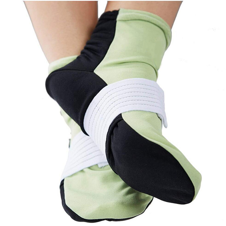 Compression Strap Ice Pack Socks Cooling Socks Gel Ice Treatment Cold Gel Socks for feet, Heels, Swelling, Arch Pain