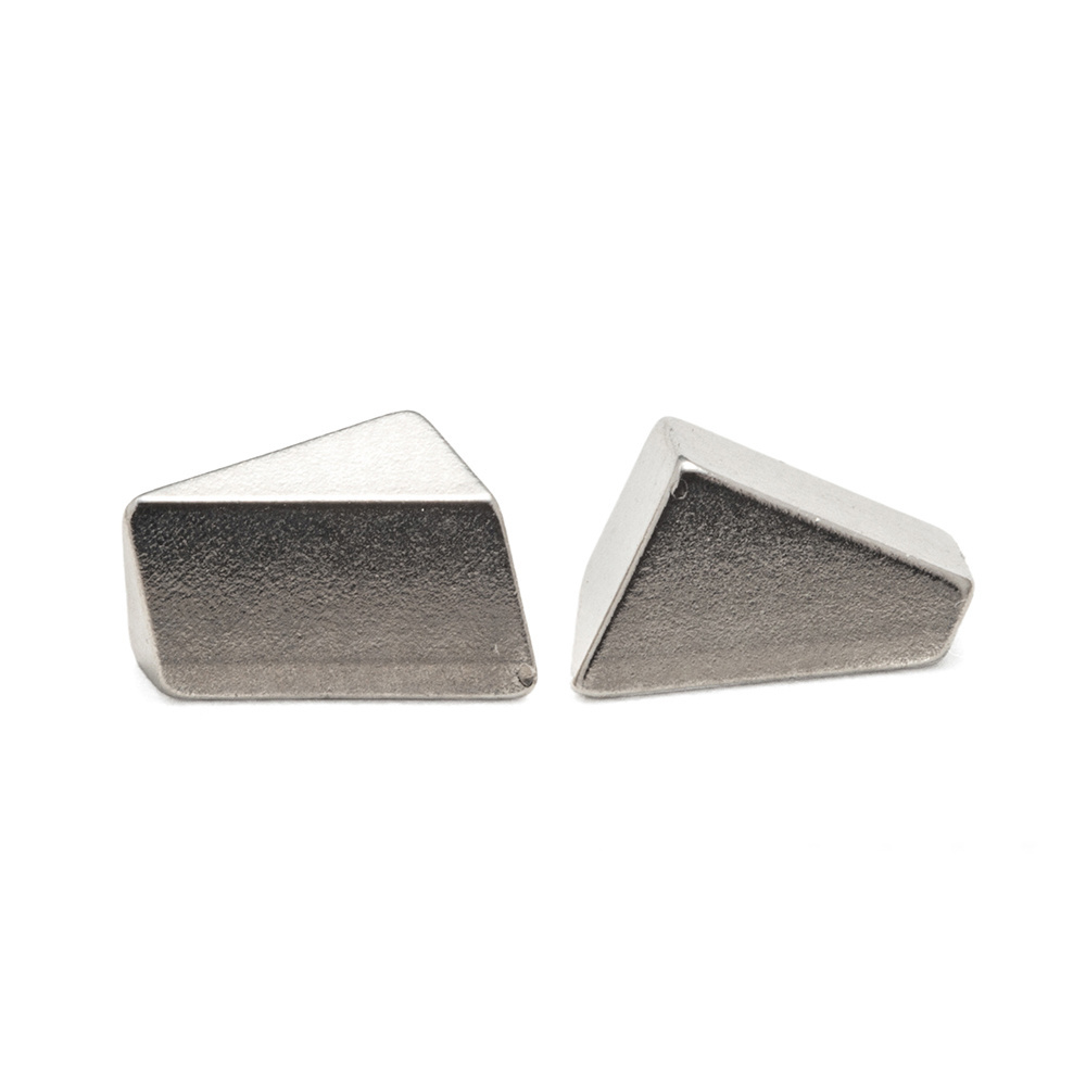 China Factory Custom Super Strong Waterproof Neodymium N52 Irregular Block Ndfeb Permanent Magnet