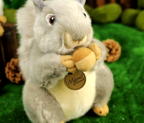 Ruunjoy 20cm Lovely Simulation Squirrel Peluche Toys Kawaii Sitting Squirrel Plush Doll Kawaii Gift for Children Kids Doll