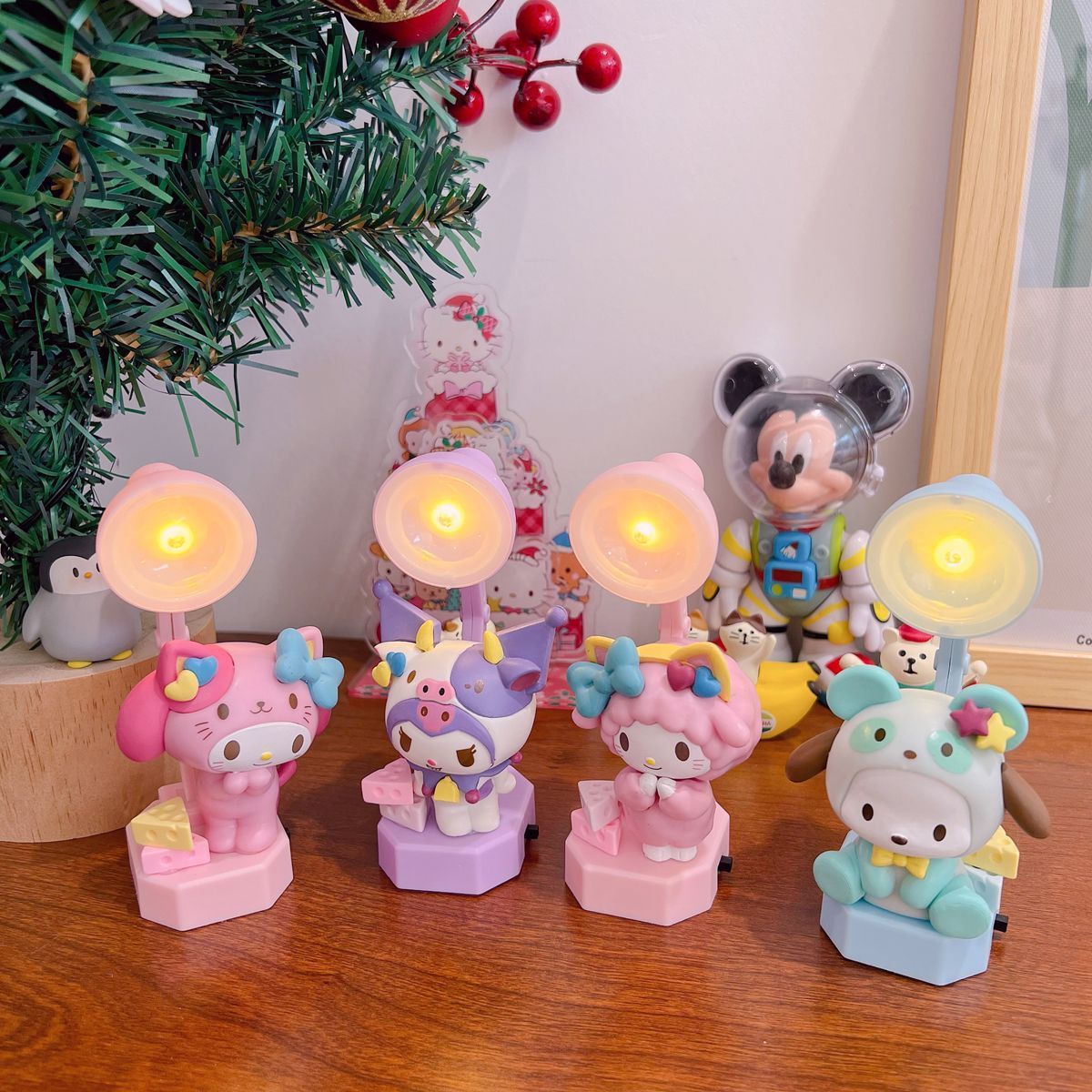 Cartoon Kuromi Melody Small Desktop Mini Table Lamp Night Lamp Desk Decorative For Girl Birthday Gift Lamp Diy nightlight Gifts