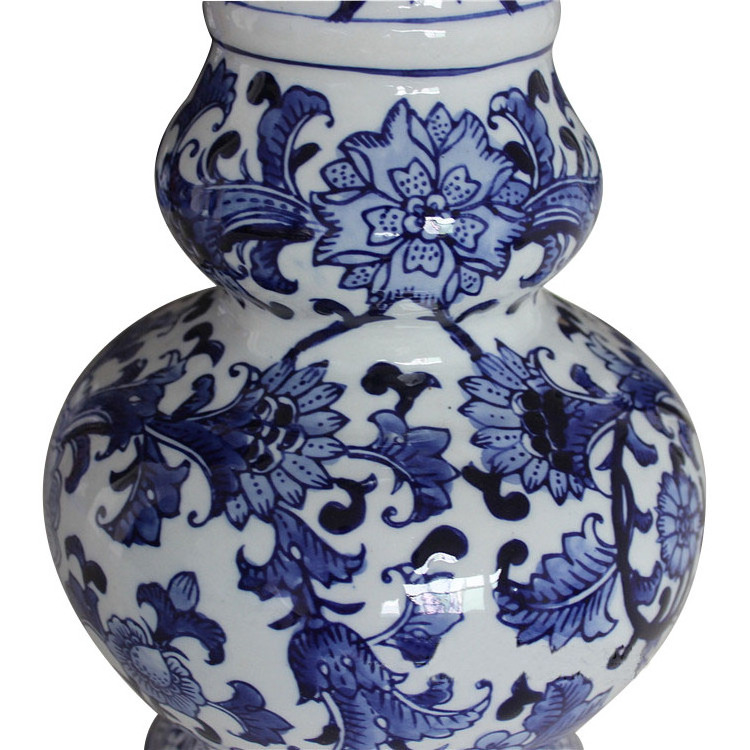 European Style Vase Ceramic Ornament Hand Painted Blue and White Teapot Ceramic Flower Vase home decors ceramics vases