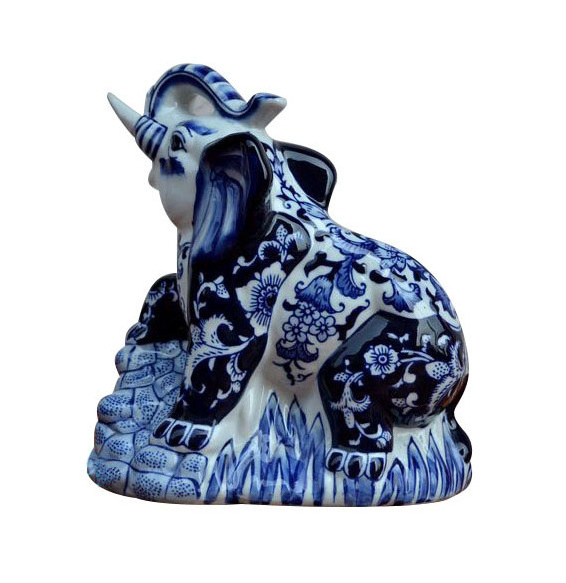 New Chinese Animal Ornaments Ceramic Elephant Ornaments Blue and White Porcelain Ornaments jingdezhen home decors ceramics vases