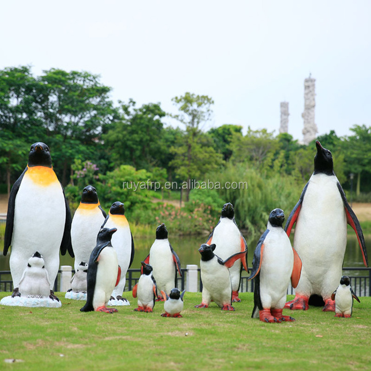 Fiberglass Penguin Statue Sculpture