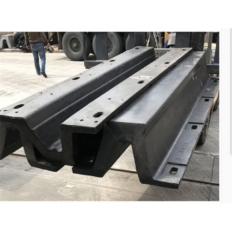 D rubber fender anti-collision strip SA wharf fender DA rubber fender logistics loading and unloading wall anti-collision block