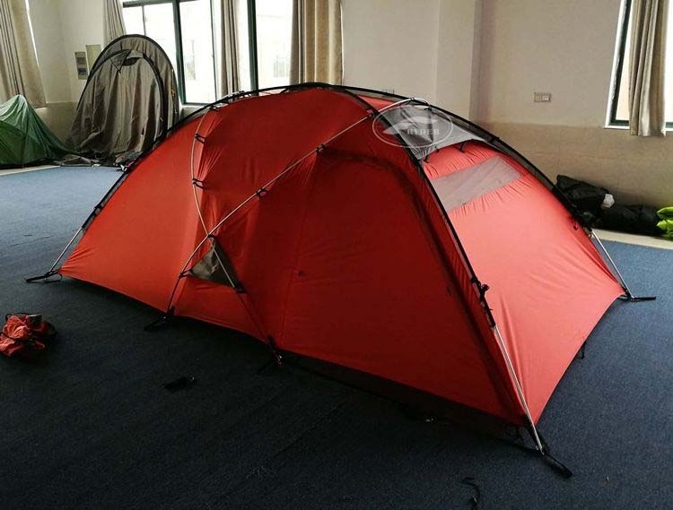 High Quality Professional Mountaineering Single Siliconized 30D Nylon Camping Semi-Geodesic Tent  Seam Taped Self Standing