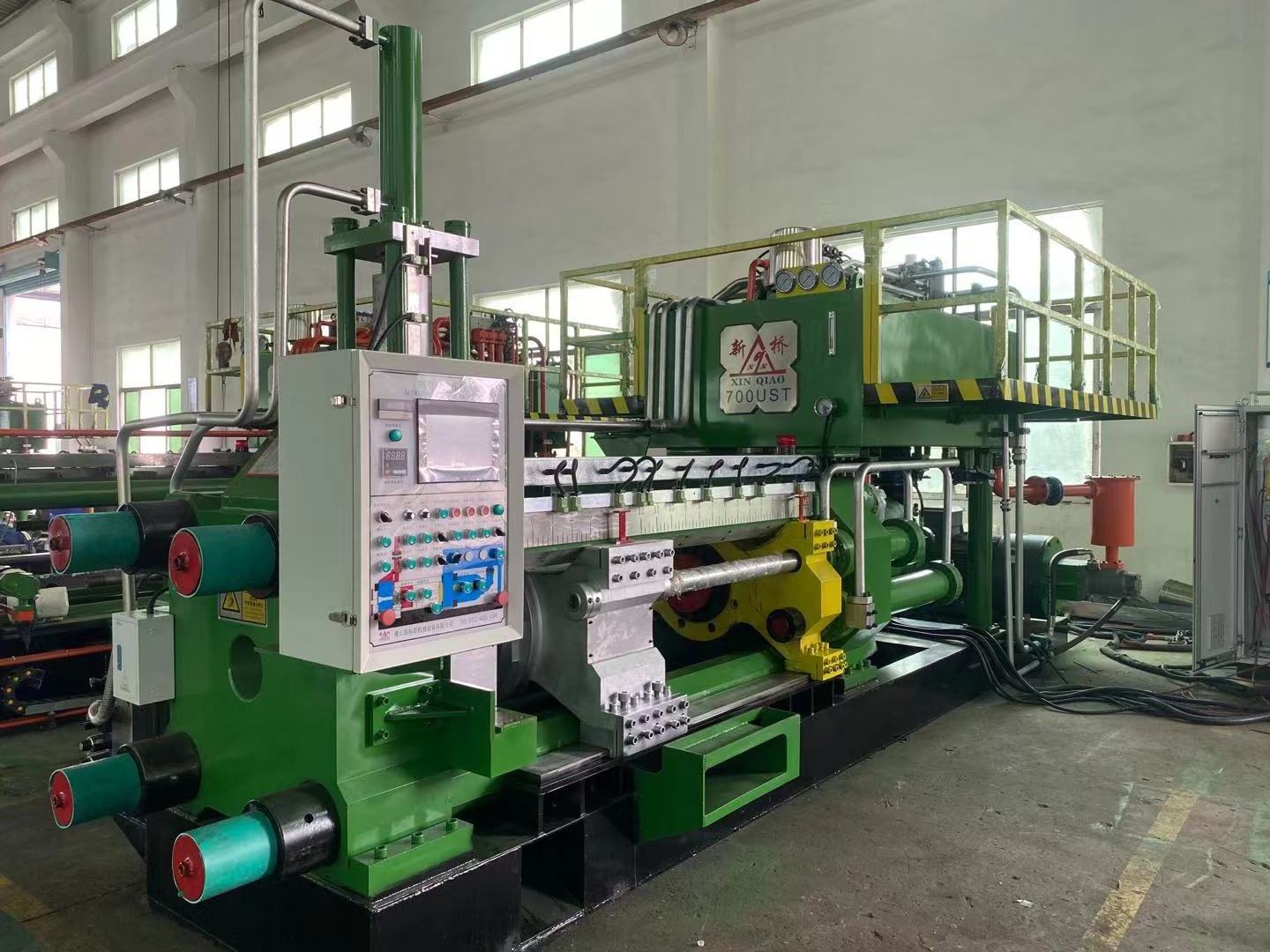 Aluminum Profiles Extrusion Press Machine for aluminium profile making