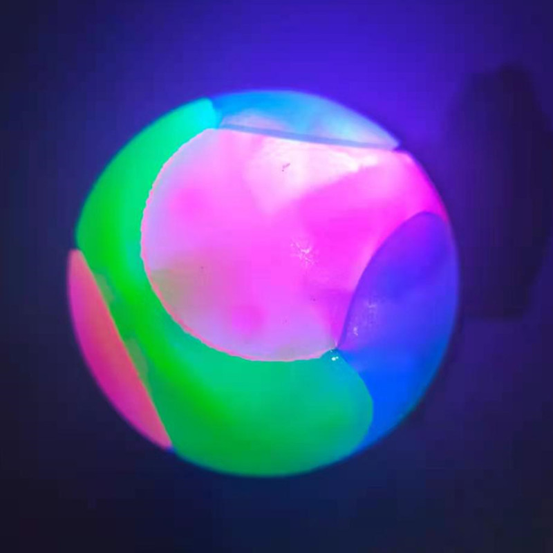 Factory Wholesale TPR Luminous Led Elastic Pet Dog Cat Toy Ball Durable Molar Interactive Flashing Pet Chew Ball Toy