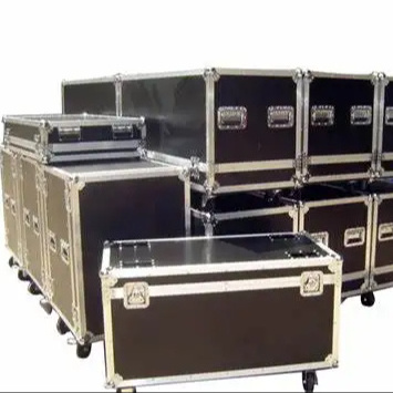 OEM Factory Price Lockable Gray Hard Trolley Black Foam Inside Dj 55 Tv Aluminium Fight Case with Stand