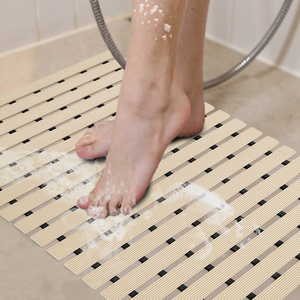 Anti bacterial mildew resistant pvc stripe rubber mat for inside SPA shower mat Anti-slip Hollow Drainage Bathroom mat