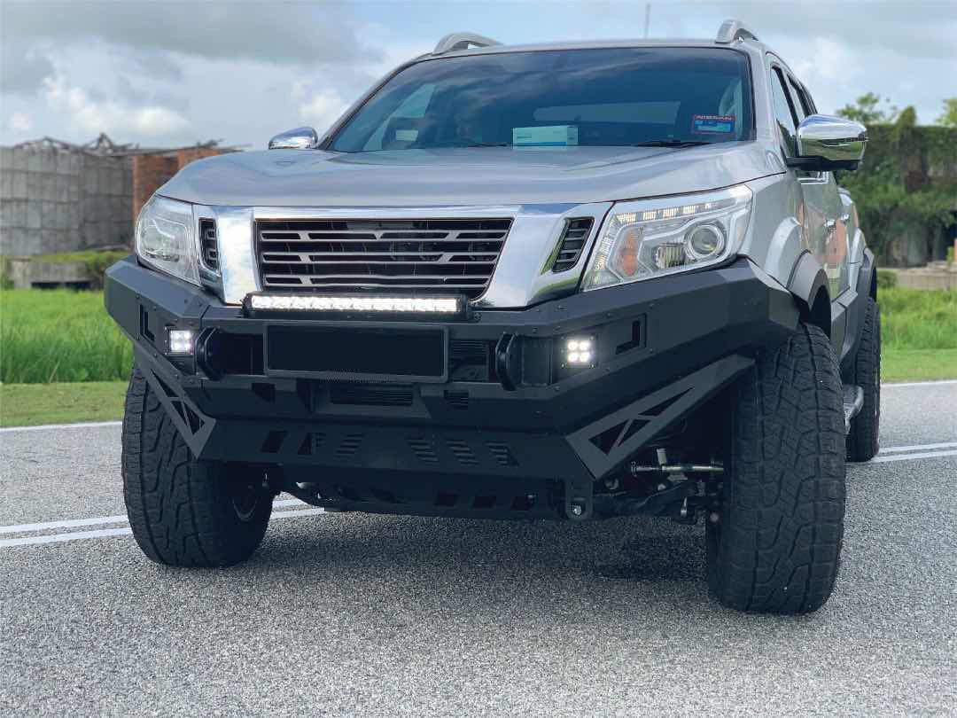 4x4 Pickup Truck Steel Front Bumper Guard Bull Bar Pick up Front bumper for nissan  navara  frontier np 300 D40