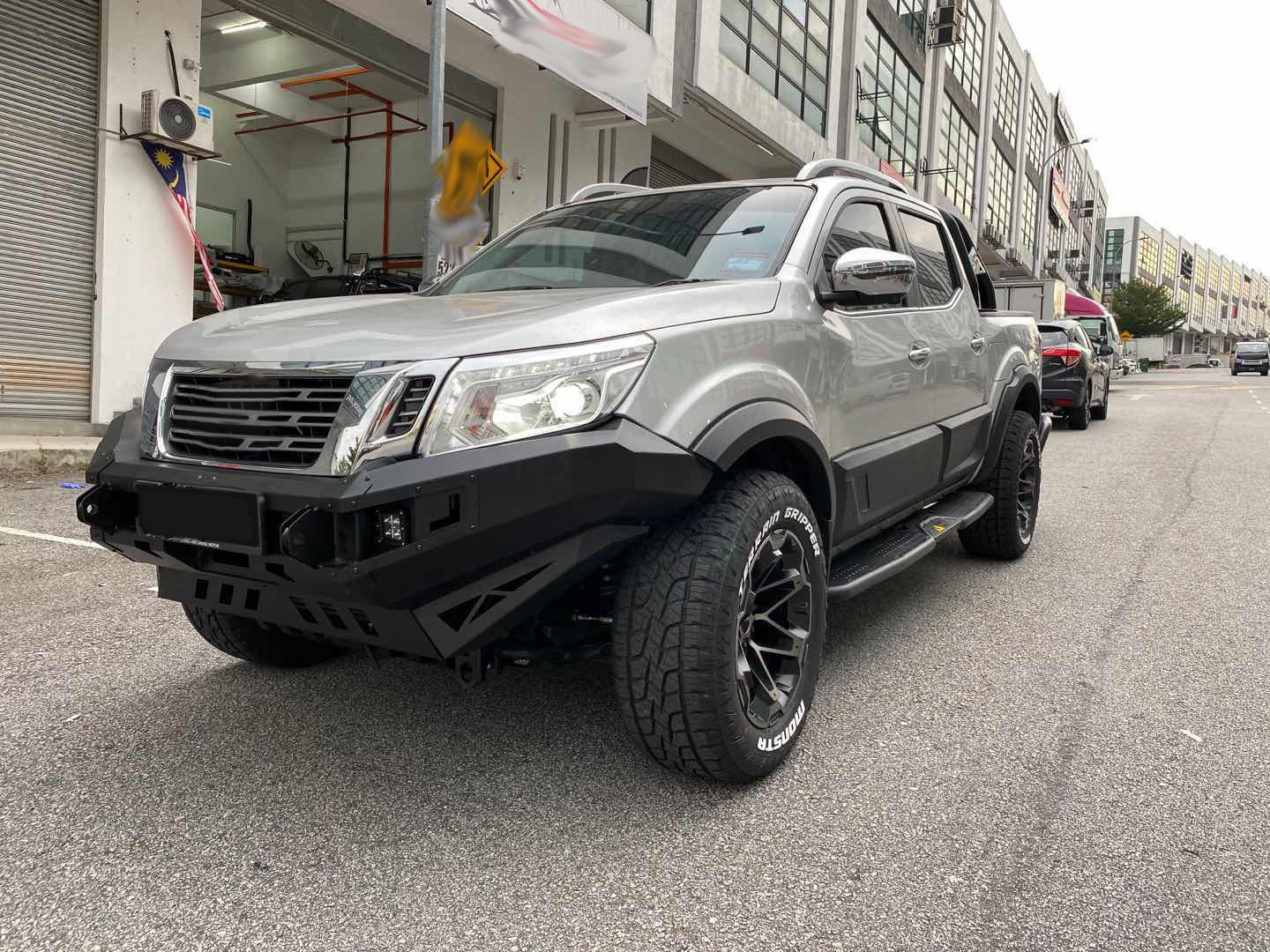 4x4 Pickup Truck Steel Front Bumper Guard Bull Bar Pick up Front bumper for nissan  navara  frontier np 300 D40