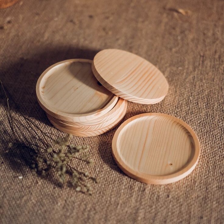 Home Tabletop Decoration Tea Coasters Wooden Mats And Pads Resin and wood Coasters For Drink Glass Coaster Natural Polish