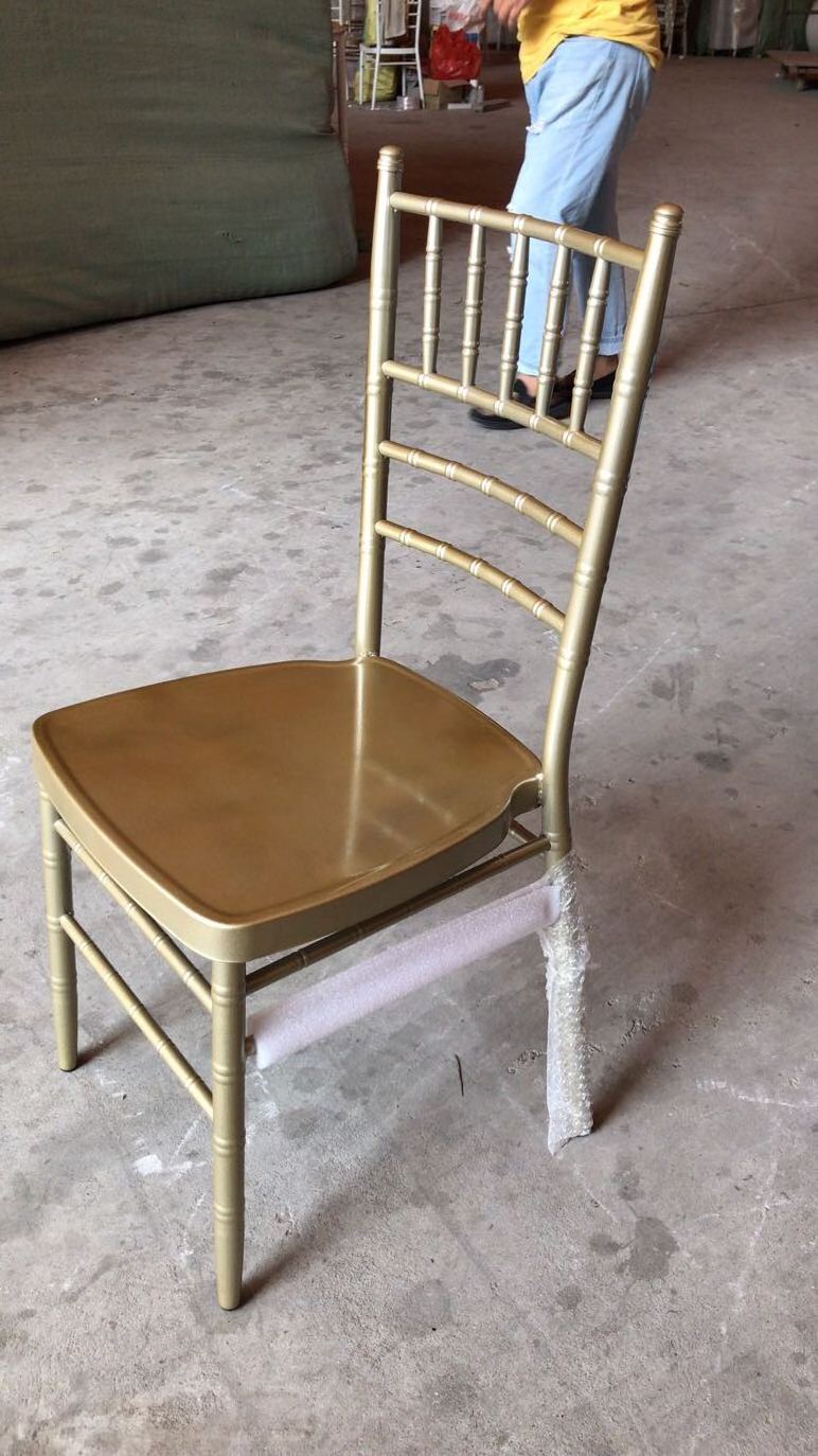 Top Event Hotel Banquet Chair Stackable Gold Stainless Steel Wholesale Metal Chavari Tiffany Wedding Chairs With Cushions