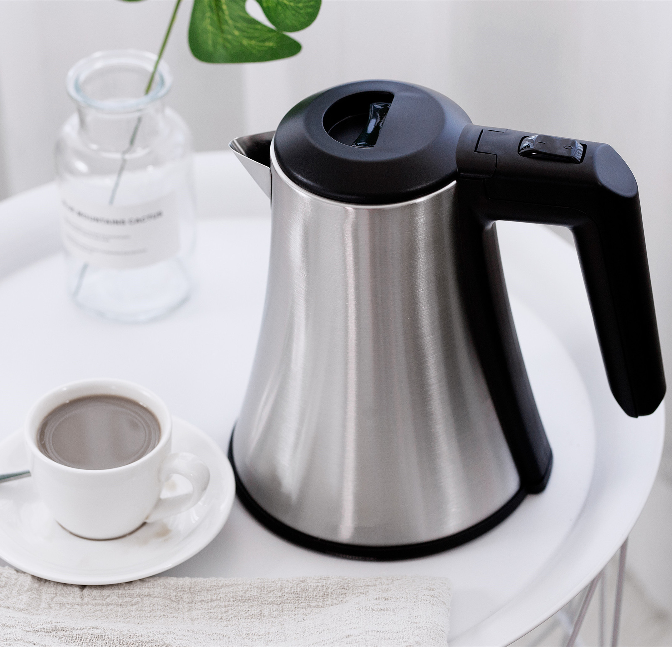 Sachikoo 0.8L Mini high quality hotel room electric kettle tray set