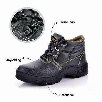 PREMIUM QUALITY SAFETY SHOES FOR MEN WORK HIKING BOOTS USED FOR INDUSTRIAL CONSTRUCTION FACTORY HEAVY MINING MADE IN INDIA