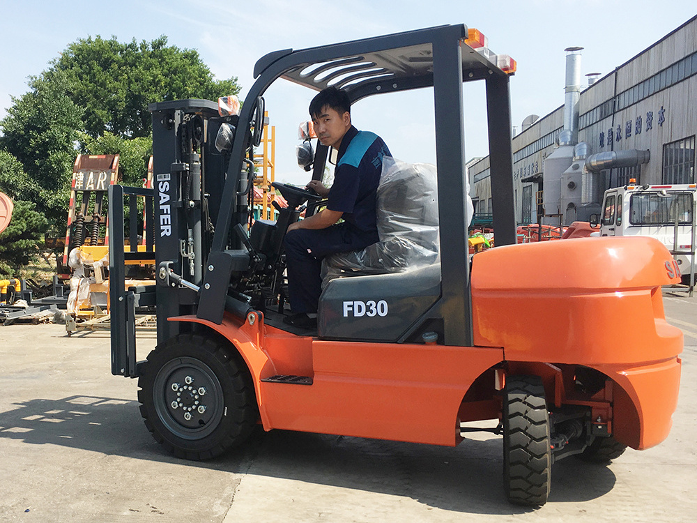 Factory Direct Sale HUAHE 3 Ton Clark Forklift HH30Z Air Conditioner For Forklift Cab