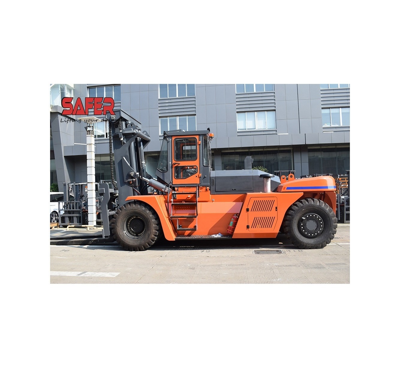 2023 Heavy duty Forklift carriage 20 ton 25 ton cabin diesel forklift made by SAFERLIFTS with Isuzu engine for sale