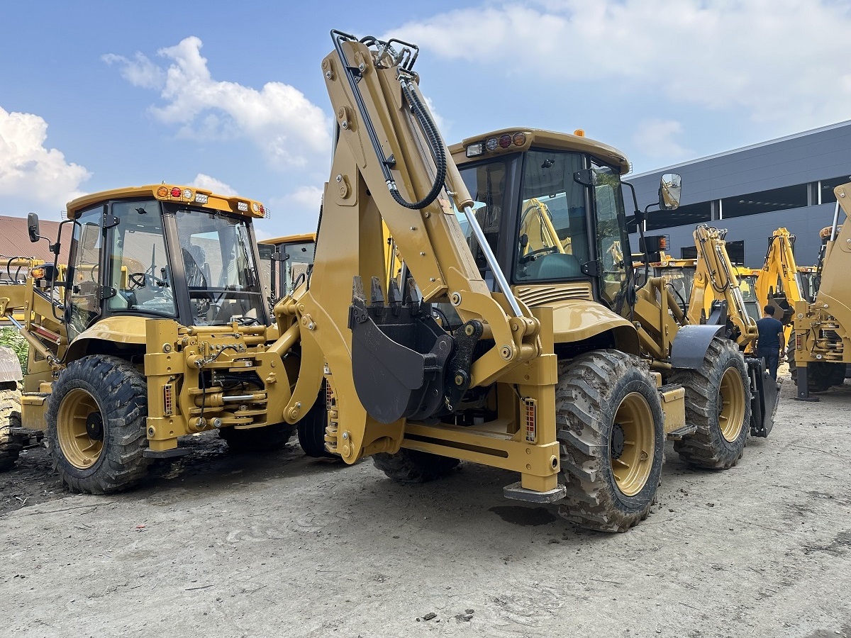 New 4WD Front End Excavator Loader 388h Chinese Backhoe Loader