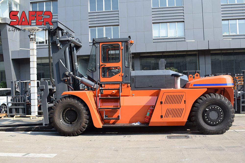 2023 Heavy duty Forklift carriage 20 ton 25 ton cabin diesel forklift made by SAFERLIFTS with Isuzu engine for sale