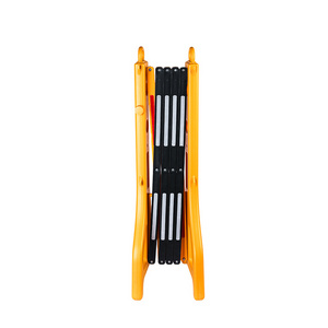 Expandable Portable Plastic Road Fence Barricade Barrier for Crowd Control Traffic Safety