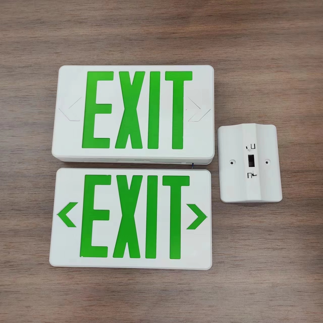 Wholesale Promotional Low Price Durable Popular Exit Signs with Emergency Lights Led Exit Light