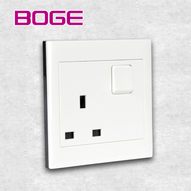 BOGE Manufacturer Home White 13A BS 3 Pin 1 Gang 1 Way UK Wall Switch Socket