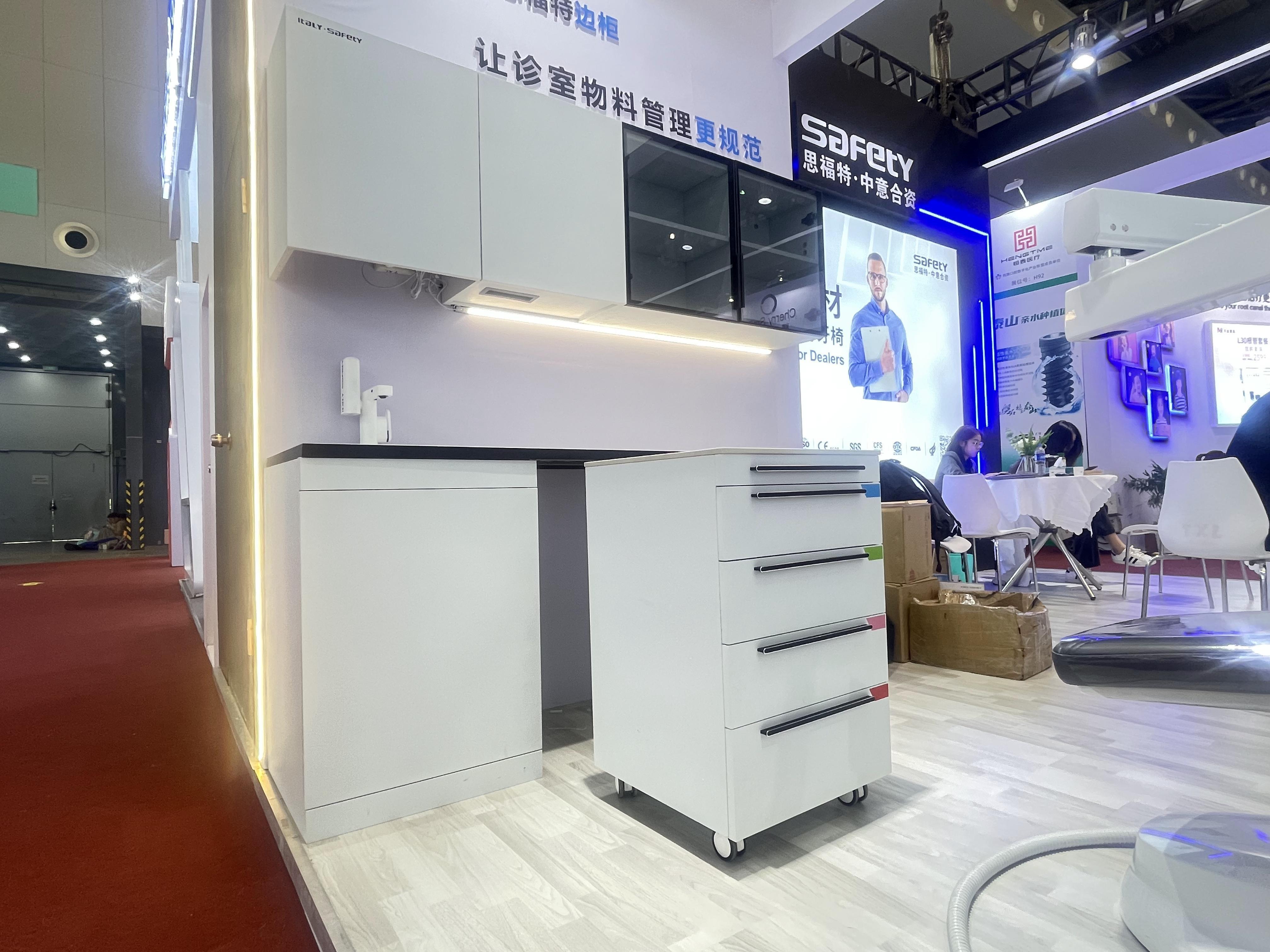 Factory Wholesale Combination Stainless Steel Dental Clinic Furniture Cabinet