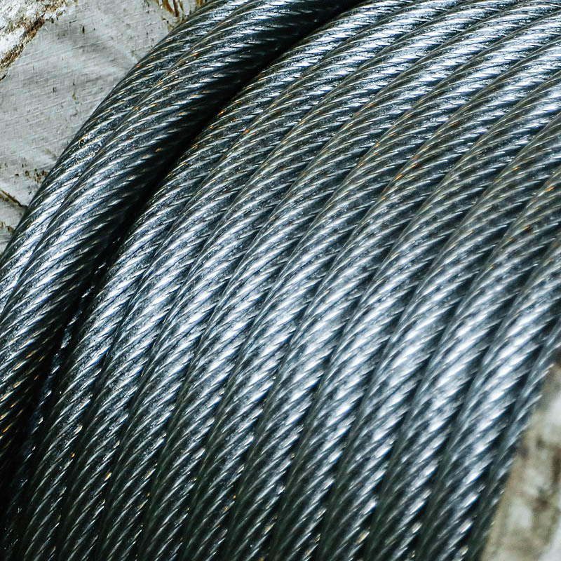 Ungalvanized Crushing Resistant Steel Wire Rope 35W*K7 Iwrc 24mm 25mm 26mm 27mm 28mm 30mm Compacted Strand Lifting Cable for Sal