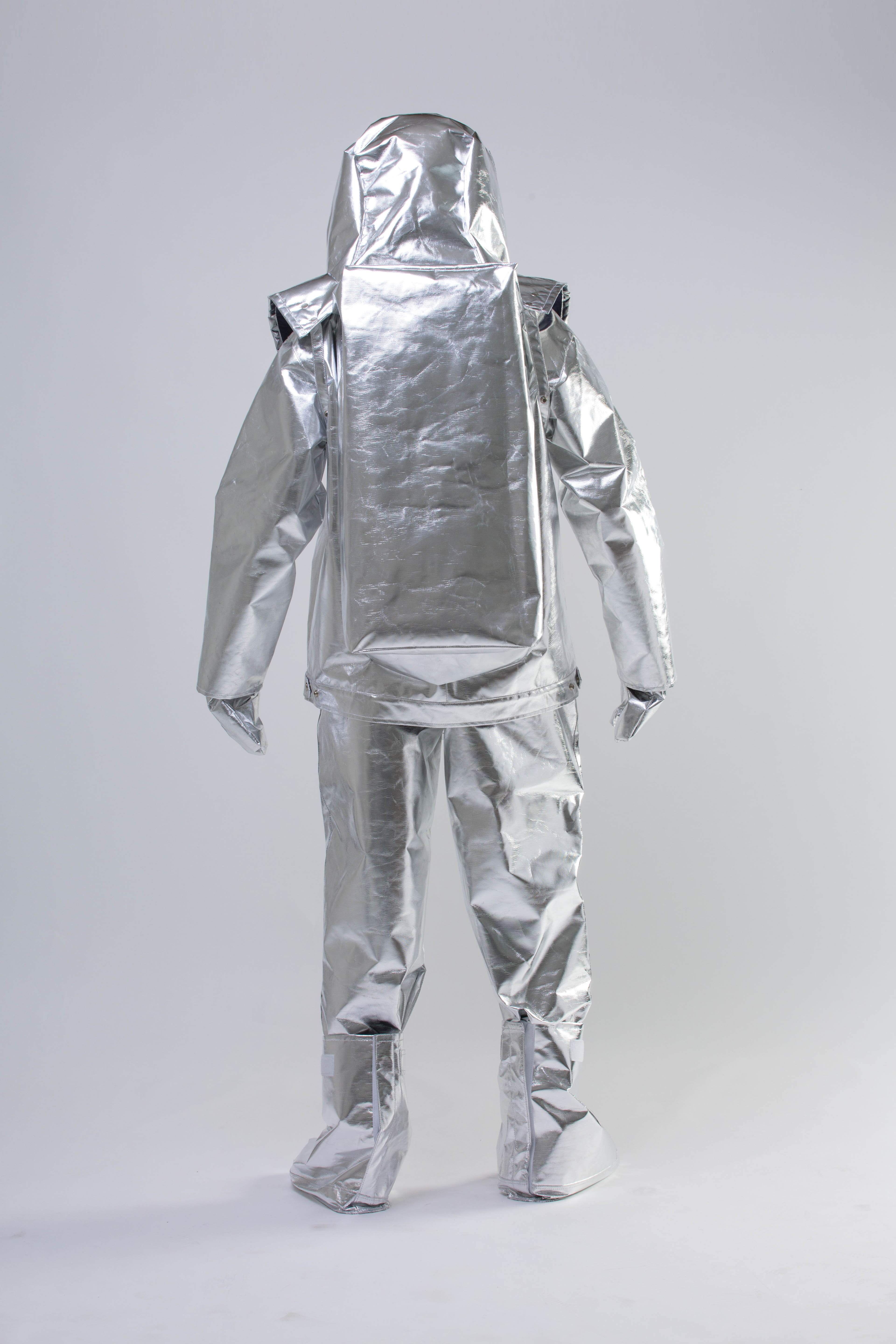 Radiation Protection Suit aluminum foil suit Fireproof suit with 500-1000 tampetature