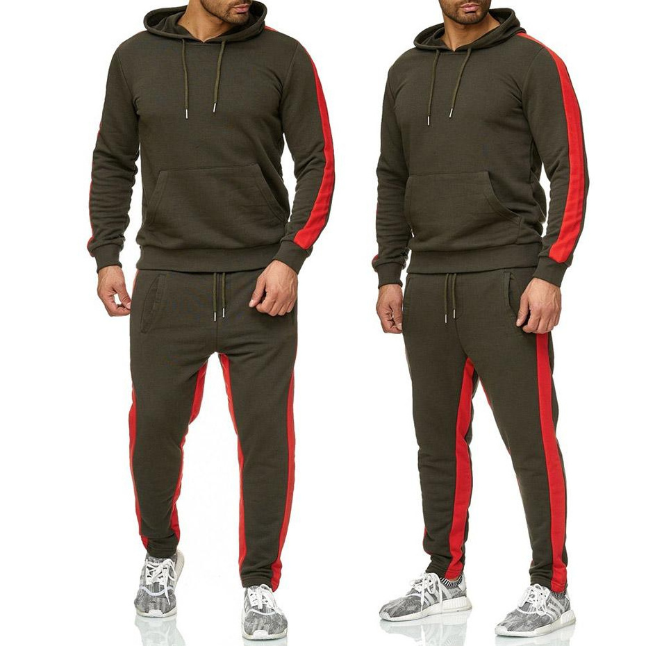 Hot Sale Best Designs Cotton Made Men's Track Suits Breathable And Sustainable Men's Track Suits Customized Designs And Logo