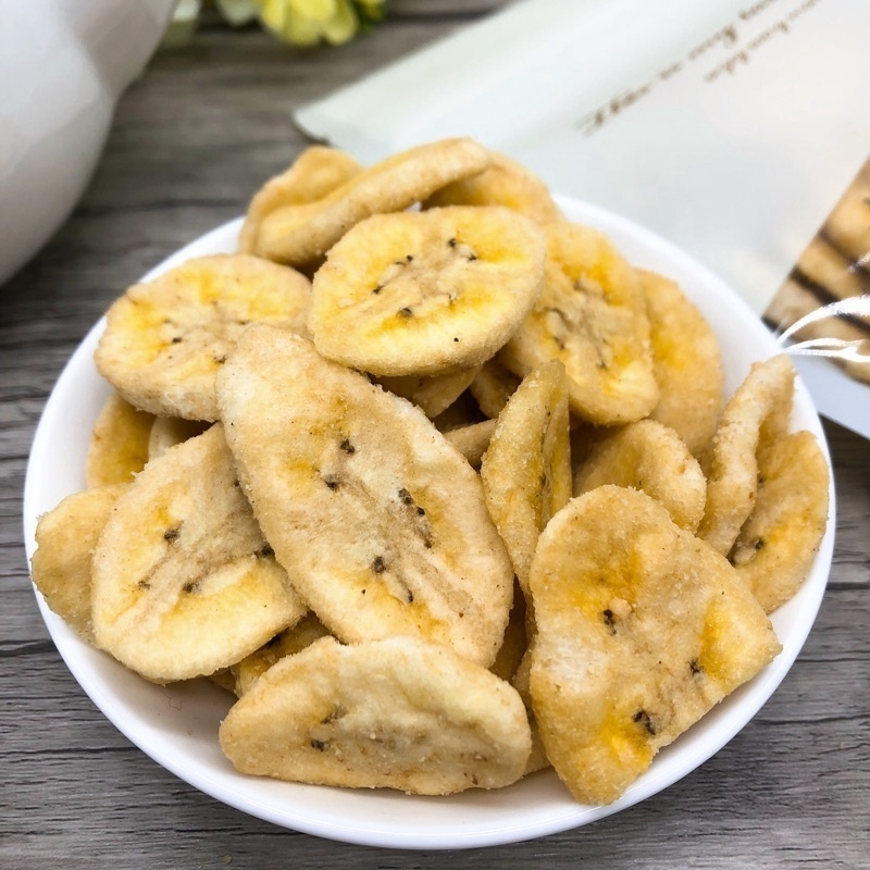 Dehydrated banana chips customized packed for factory price/Crispy banana chips no added sugar with competitive price