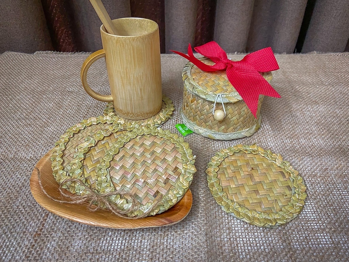 Grass Straw Coaster For Tea Cup Hot Drink / Sedge Grass Coasters Cup For Table Kit From Vietnam