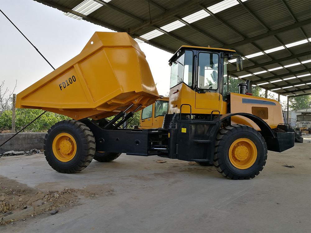 Articulated Frame with hydraulic power steering 4 wheel hydraulic-Air disc brake dumper truck