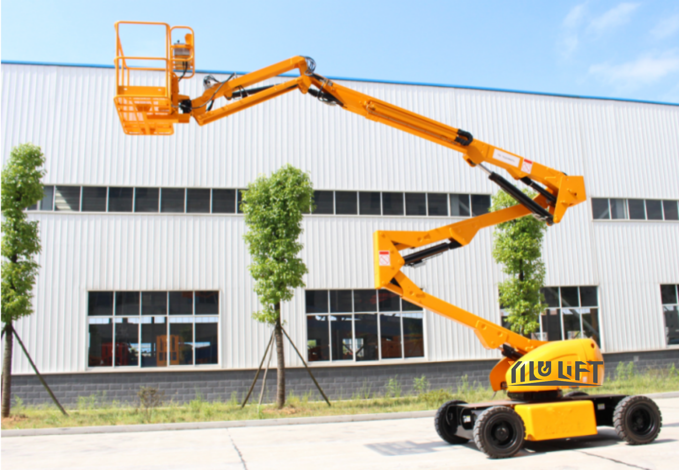 With High Click 14m Self Propelled Articulated electric articulating Boom Lift Aerial Work Platform With CE