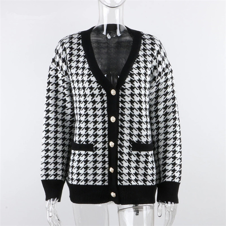 Hot Selling Cardigan Long Sleeves Big Pocket Knit Plaid Sweater Woman