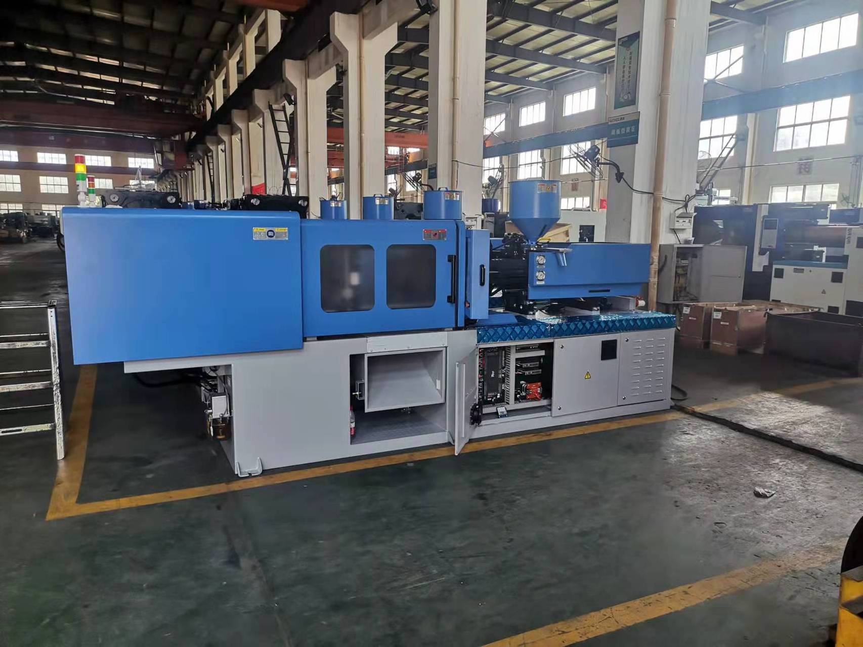 30 ton injection molding machine for Buttons