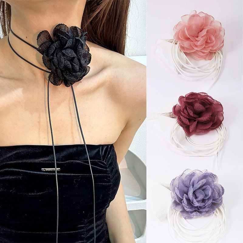 Long Rope with Big Flower Choker Necklace for Women Elegant Lace-up Rope Chain Necklace on Neck Fashion Jewelry Accessories